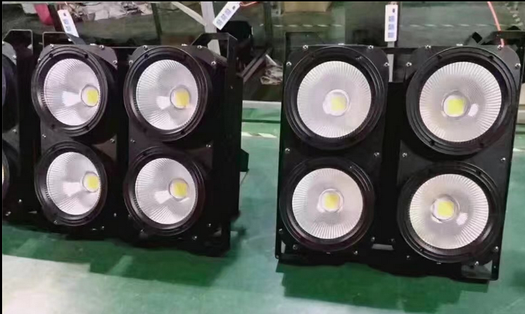 舞臺(tái)燈光 LED 四眼觀(guān)眾燈COB面光燈適用于哪些場(chǎng)所？